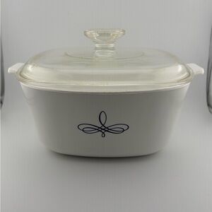Corningware Black Trefoil Casserole Dish 2.5 Qt with Lid